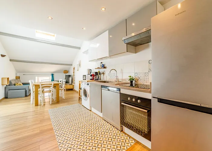 T3 De Tourisme Voltaire * Hyères